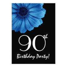 90. Geburtstags-Schablonen-blaues Gänseblümchen Personalisierte Einladung