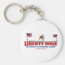 Amerikaner Staffordshire mit Flaggen Schlüsselbänder