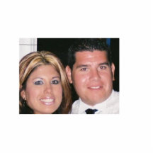 Anthony/Alicia Acryl Ausschnitt