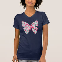 Appliquegewebe-Schmetterlings-Blumenrosa t-shirts