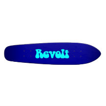 Aufruhr - cyan-blau auf dunkelblauem skate board