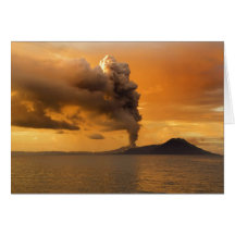 Ausbrechender Tavurvur Vulkan-Rabaul-Kessel Grußkarte