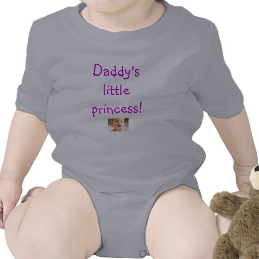 Baby, die kleine Prinzessin des Vatis! Tshirts