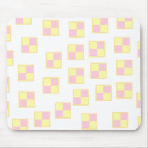Battenburg Kuchen-Muster. Rosa und Gelb Mousepads