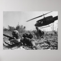 Bedeutenden Crandalls UH-1D Hubschrauber im Vietna Posterdruck