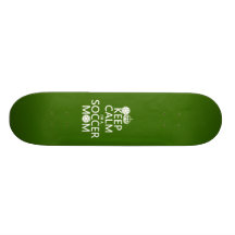 Behalten Sie Ruhe, die ich eine Fußball-Mamma bin  Personalisiertes Skatedeck