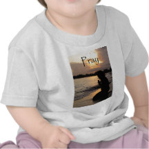 Beten Sie Tshirt