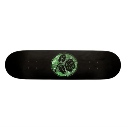 Beunruhigte Rosen-Silhouette-Miniatur - Grün Skateboarddecks