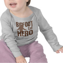 Bigfoot ist mein Held T-shirt