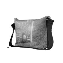 Bote-Tasche mit Soccerball und Ziel Kurier Taschen