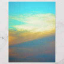 Bunte Wolken im Himmel Flyerdesign