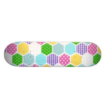 Buntes girly Bienenwabenmuster Skateboarddeck