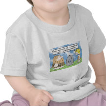 Cavewoman erfindet Versicherung T-shirt