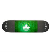 Colorful Contrast Macese Flag Skate Board