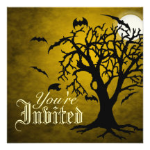 Das Kühlen gehen gelbe Mond-Halloween-Einladung be