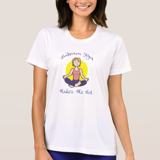 Das T-Shirt der lustigen Bikram Yoga-Frauen