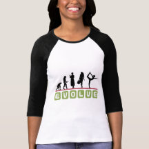 Das T-Shirt der lustigen Yoga-Frauen