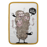 Drei gingen Monster voran MacBook Sleeves