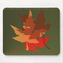 Drei Herbst-Blätter Mousepad