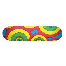 Erregt Skateboardbrett