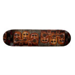 Familienporträt der Masken Skate Board