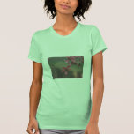 Fast hier angepasstes T-Shirt