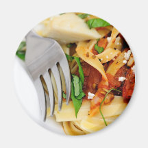 Fettuccini mit gebratener Tomate und Basilikum Magnete