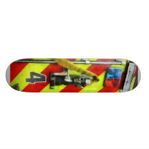 Feuer-Schlauch auf gestreiftem Feuer-Motor Individuelle Skateboarddecks