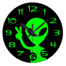 Friedenszeichen-alien-Wand-Uhr