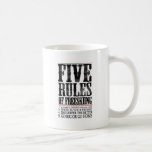 fünf Regeln von Freeskiing Tee Tasse