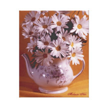 Gänseblümchen im Teekanne-Leinwand-Druck Gespannter Galeriedruck