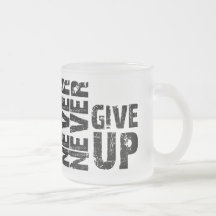 Geben Sie nie auf Kaffee Tasse