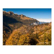 Gebirgsherbst-Landschaftspostkarte. Die Schweiz