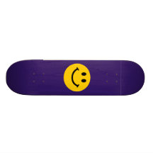 Gelber Smiley Bedrucktes Skateboard