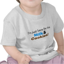 Gerade hier für die Milch und die Plätzchen lustig Tshirt