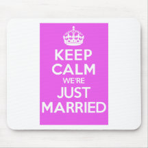 Gerade verheiratetes Rosa Mousepads