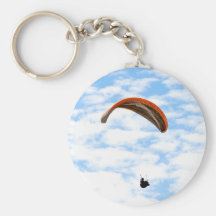 Gleitschirmfliegen in den Wolken - kundengerechtes Schlüsselband