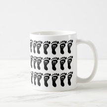 Glückliche schwarze Füße, Tee Haferl