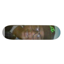 Glückliches Kind Skateboardbrett