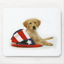 Goldener Welpe und Uncle Sam Hut Mousepads
