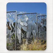 Gorilla-Statue Mousepad