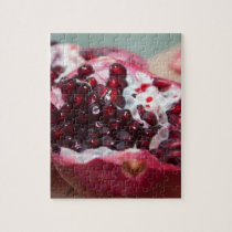 Granatapfelfruchtmakrofoto-Samenrot puzzles