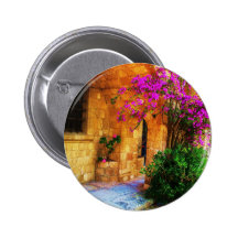 Griechisches Steinhaus - altes Holztür Bouganvilla Button