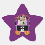 Halloween - gerade ein Lil gespenstisch - Shiba In Stern Aufkleber