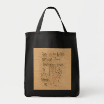 Heben Sie jemand herauf Tasche an