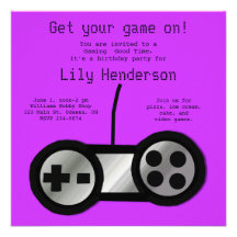 Heiße lila Videospiel-Party Einladung
