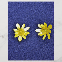 Helle gelbe Blumen Vollfarbige Flyer