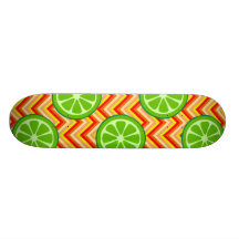 Helle Sommer-Zitrusfrucht kalkt das orange Zickzac Bedrucktes Skateboard