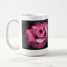 Herrliche helle rosa Rose Tassen