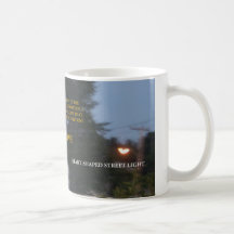 HERZ-GEFORMTE MOND-KAFFEETASSE